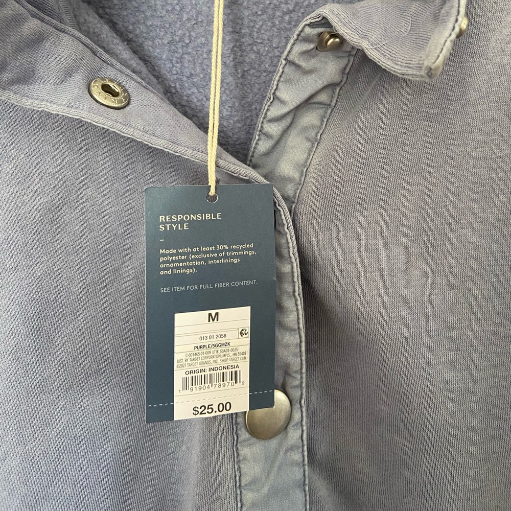 Universal Thread pullover- NWT - Picture 3 of 4